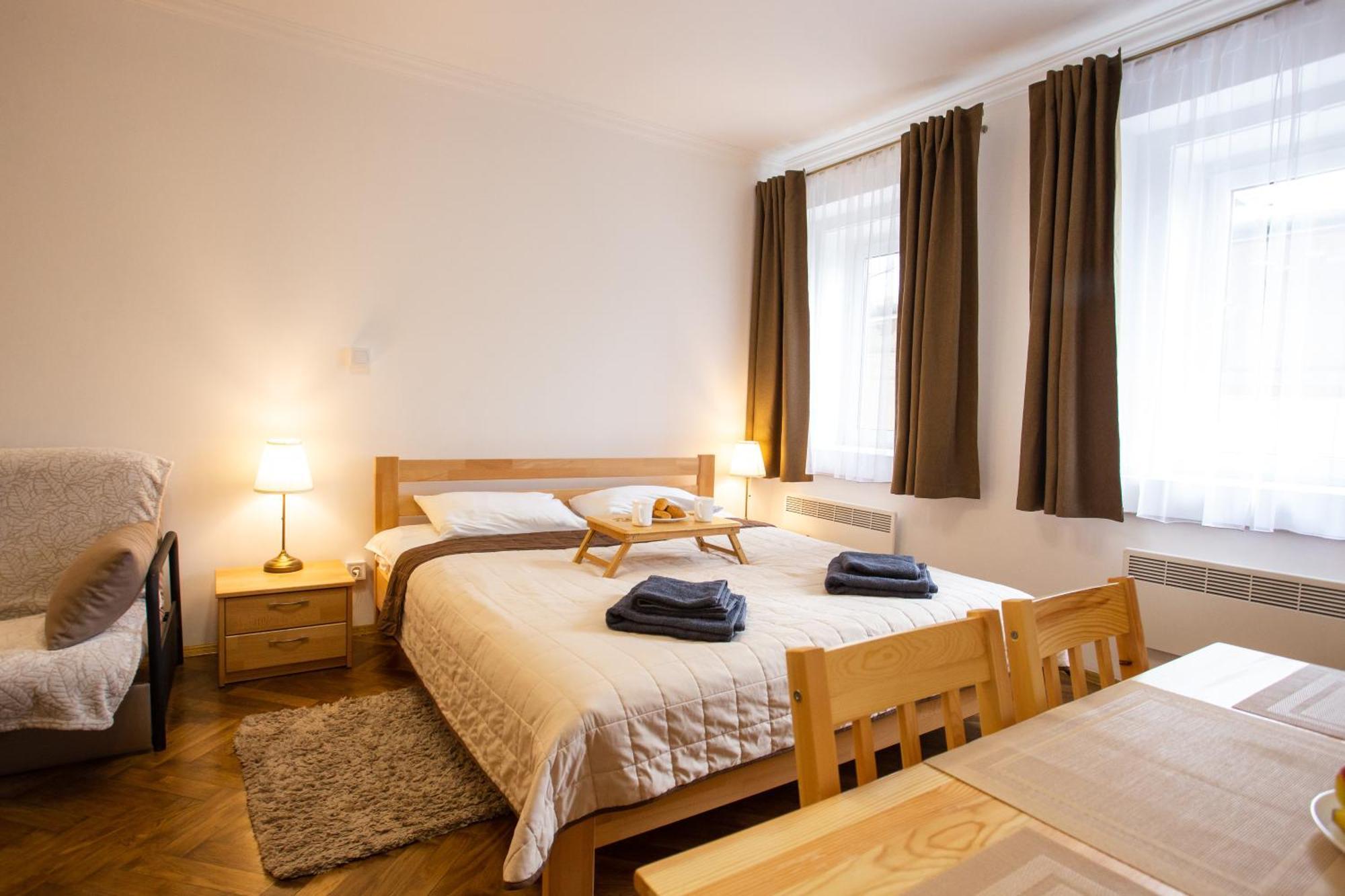 לבוב Peaceful Studio On Rynok Square מראה חיצוני תמונה